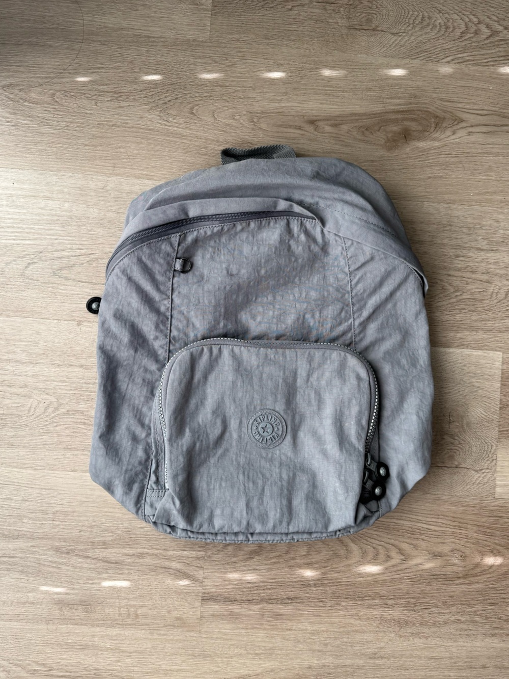 Kipling Light Gray Minimalist Men's Backpack
